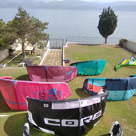 Holiday House On The Beach Сasa de vacaciones *