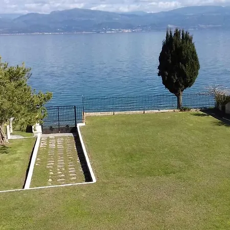 Ferienhaus Holiday House On The Beach Kato Rodini